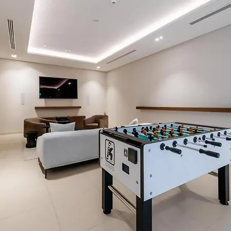 Luxurious Marina & Sea Views 1Br Near Blue Waters Dubai Marina By Maxx Value Homes Exterior photo